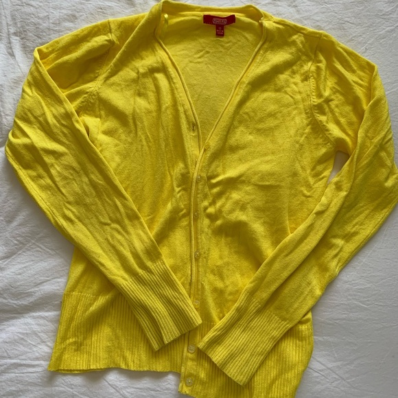 Bright yellow button up cardigan - Picture 2 of 4